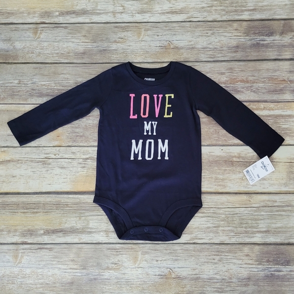 Oshkosh Bodysuit Size 18M